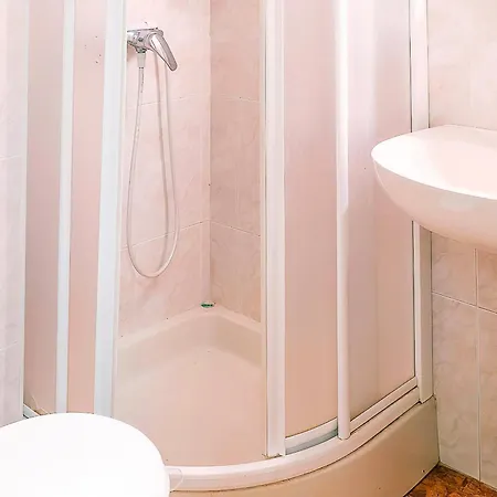 Casa Adosada Deluxe Con Terraza, Garaje Y Aire Acondicionado A 2 Min De La Playa - Es-180-71 Apartment